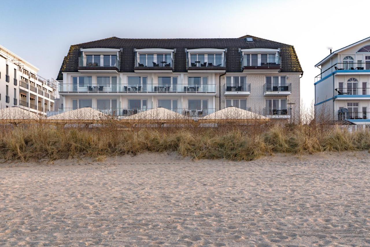 Mein Strandhaus - Hotel, Restaurant & Schwimmbad Timmendorfer Strand Bagian luar foto